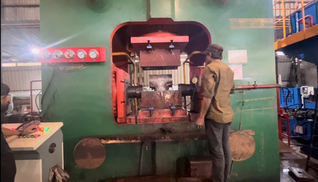 Cold Forming Tee Machine